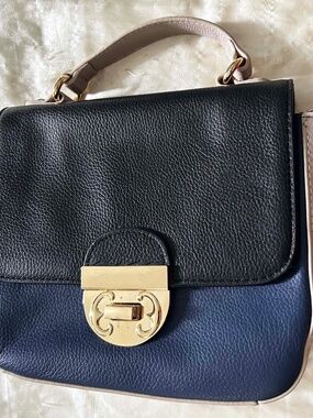 SATCHEL/CROSSBODY, EMMA FOX, LEATHER, BLACK NAVY BEIGE, HAS TOP HANDLE, REMOVABL